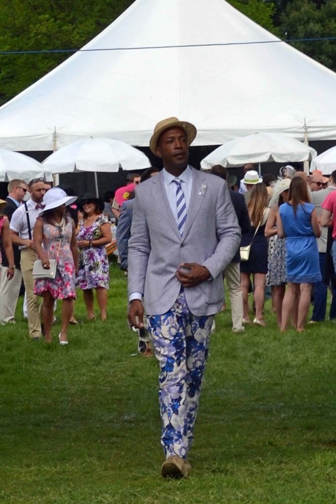 DC-Fashion-Fool-on-Members-Hillat the Virginia Gold Cup