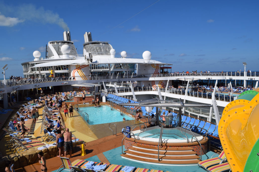 harmony-of-the-seas-deck