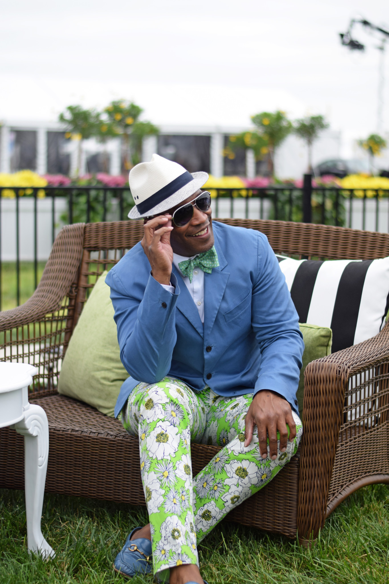 Making a statement at the Preakness - The DCFashion Fool
