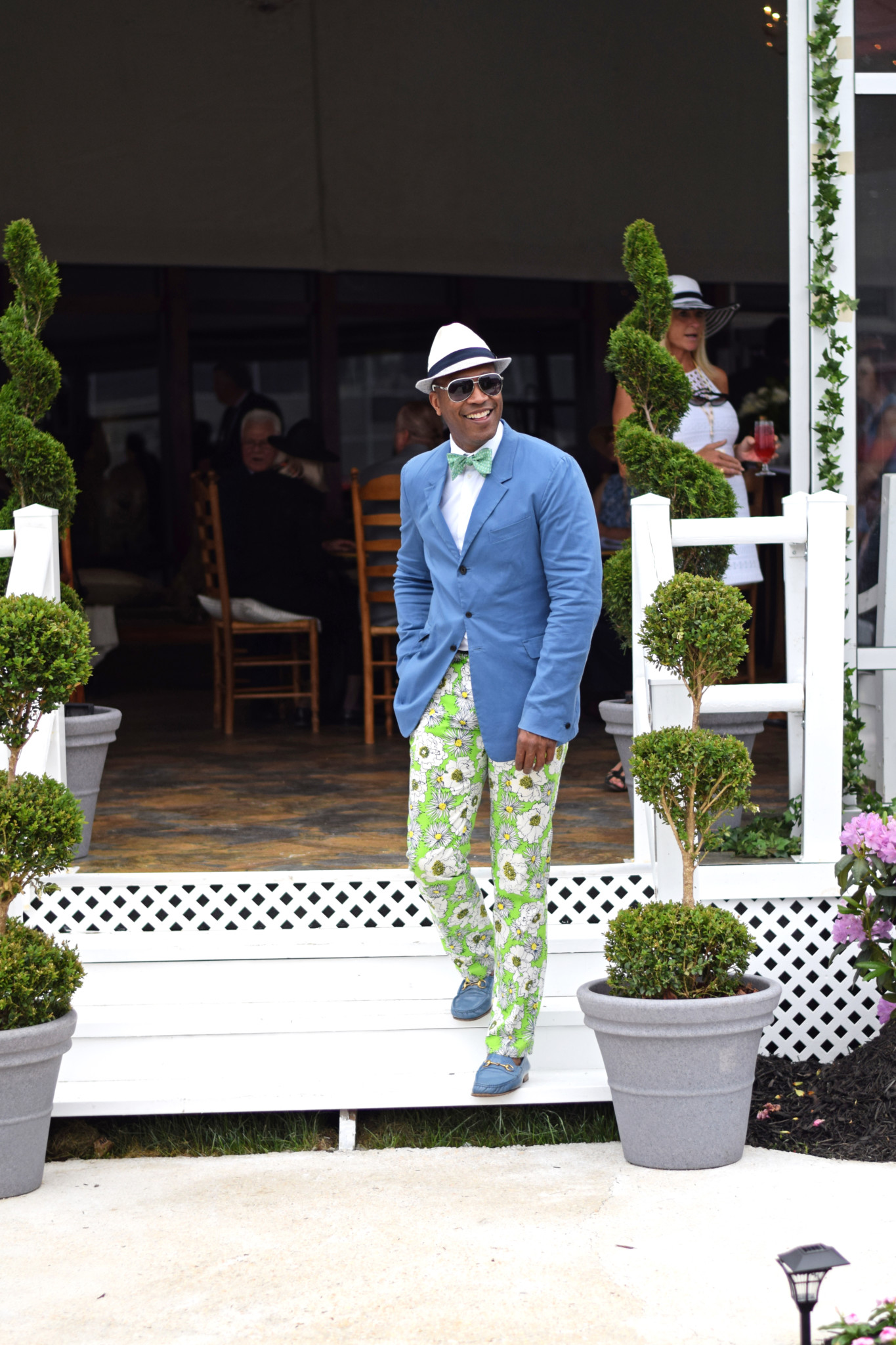 Making a statement at the Preakness - The DCFashion Fool