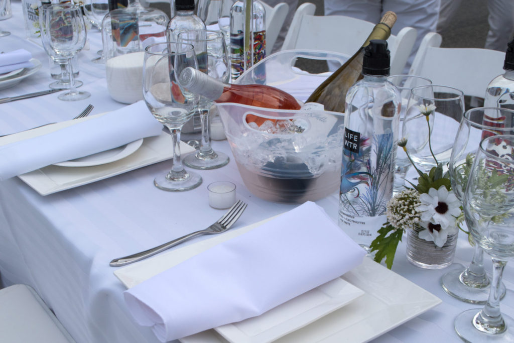 Dîner en Blanc DC - tablescape